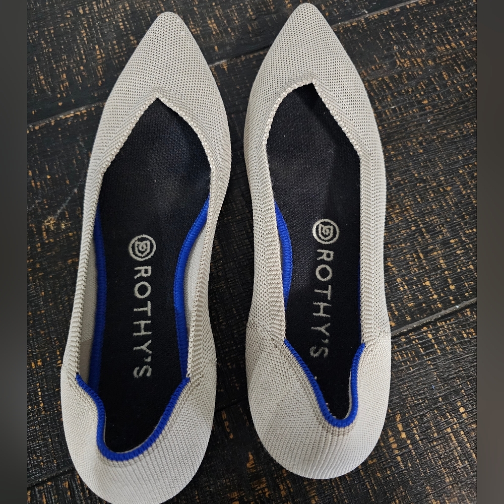 EUC Rothys sz 9